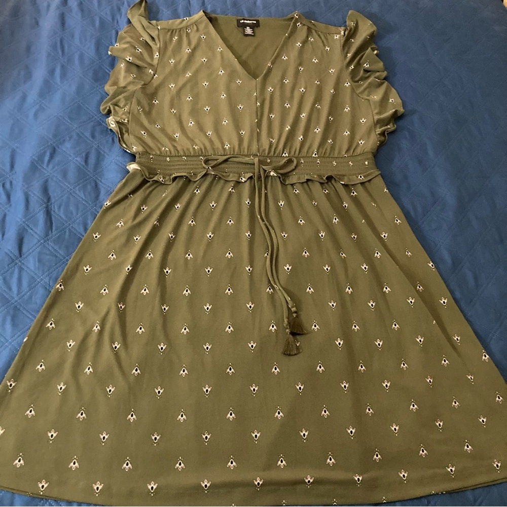 Liz Claiborne sleeveless dress